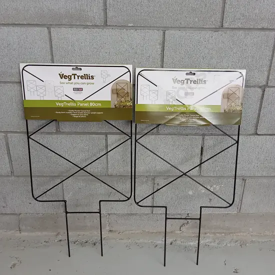 2 BRAND NEW VEGTRELLIS PANELS 80CM