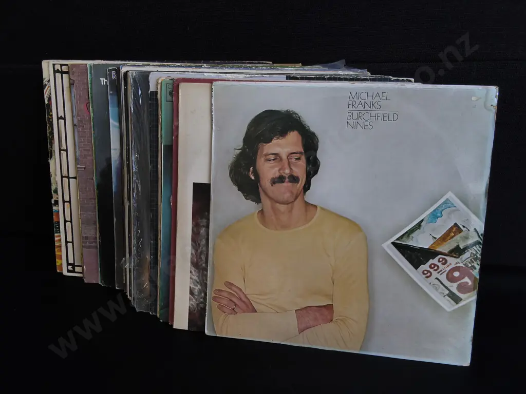 VINTAGE RECORD COLLECTION, 80'S AND 90'S Image 1++