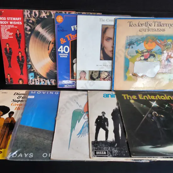 MIX OF 10 VINTAGE RECORDS