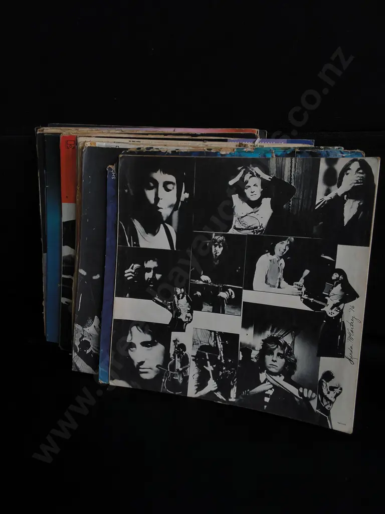 MIX OF VINTAGE EMPTY VINYL SLEEVES Image 1++