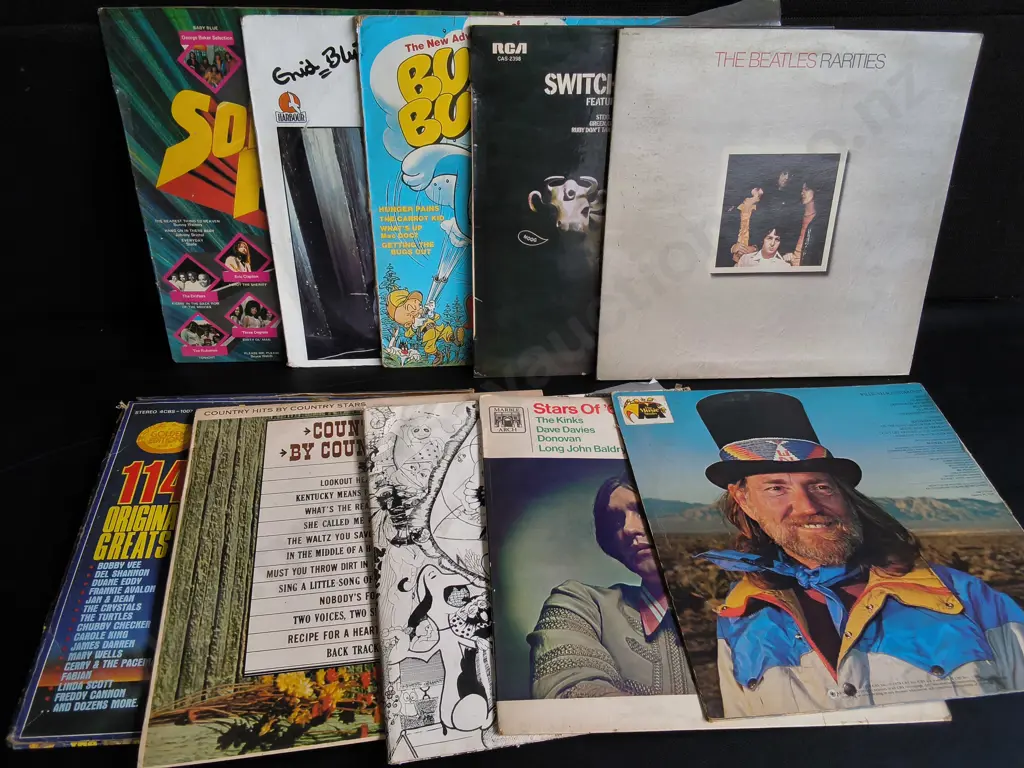MIX OF 10 VINTAGE RECORDS Image 1++