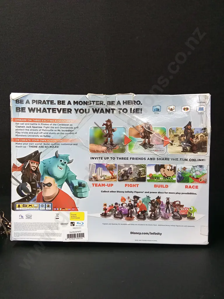 DISNEY INFINITY FOR PS3 AND A VERSACE PARFUMS PURSE Image 1++