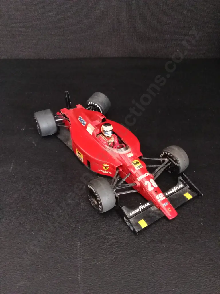 5 FORMULA 1 DIECAST MODELS LONGEST APPROX 23CM Image 1++