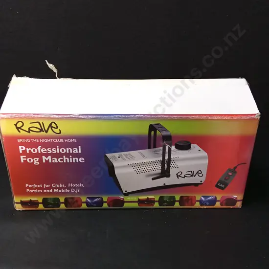 BRAND NEW RAVE PROFESSIONAL FOG MACHINE