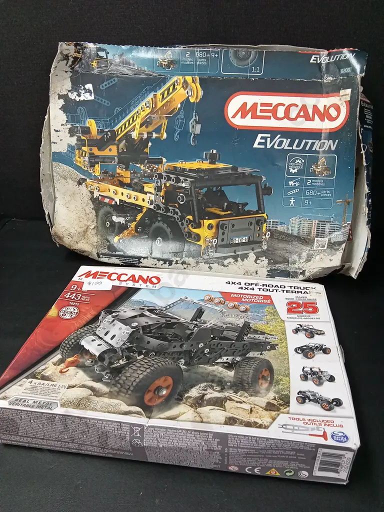 2 MECCANO SETS, EVOLUTION CRANE TRUCK AND 4X4 OFF-ROAD TRUCK Image 1++