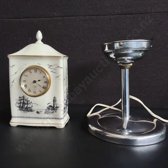 VINTAGE LENOX "SCRIMSHAW" PATTERN PORCELAIN MANTEL CLOCK, AND VINTAGE CHROME TABLE LAMP BASE, TALLEST H 23.5 CM