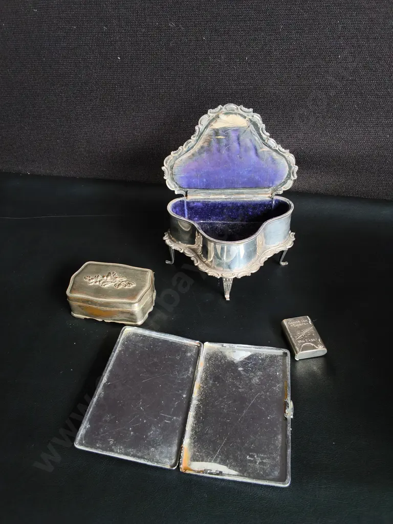 COLLECTION OF VINTAGE SILVER PLATED DESK AND POCKET ACCESSORIES,  TALLEST H 8 CM Image 1++