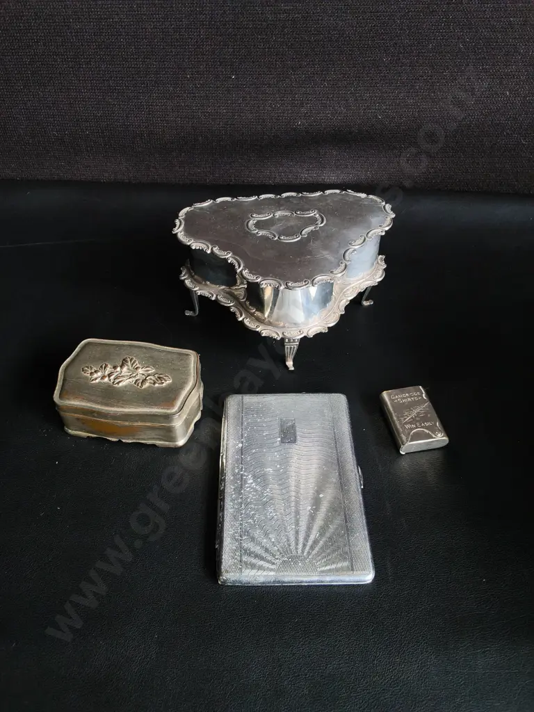 COLLECTION OF VINTAGE SILVER PLATED DESK AND POCKET ACCESSORIES,  TALLEST H 8 CM Image 1++