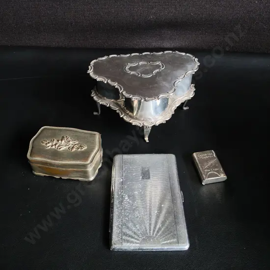 COLLECTION OF VINTAGE SILVER PLATED DESK AND POCKET ACCESSORIES,  TALLEST H 8 CM