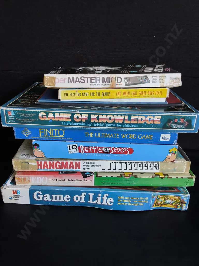 MIX OF VINTAGE BOARD GAMES Image 1++