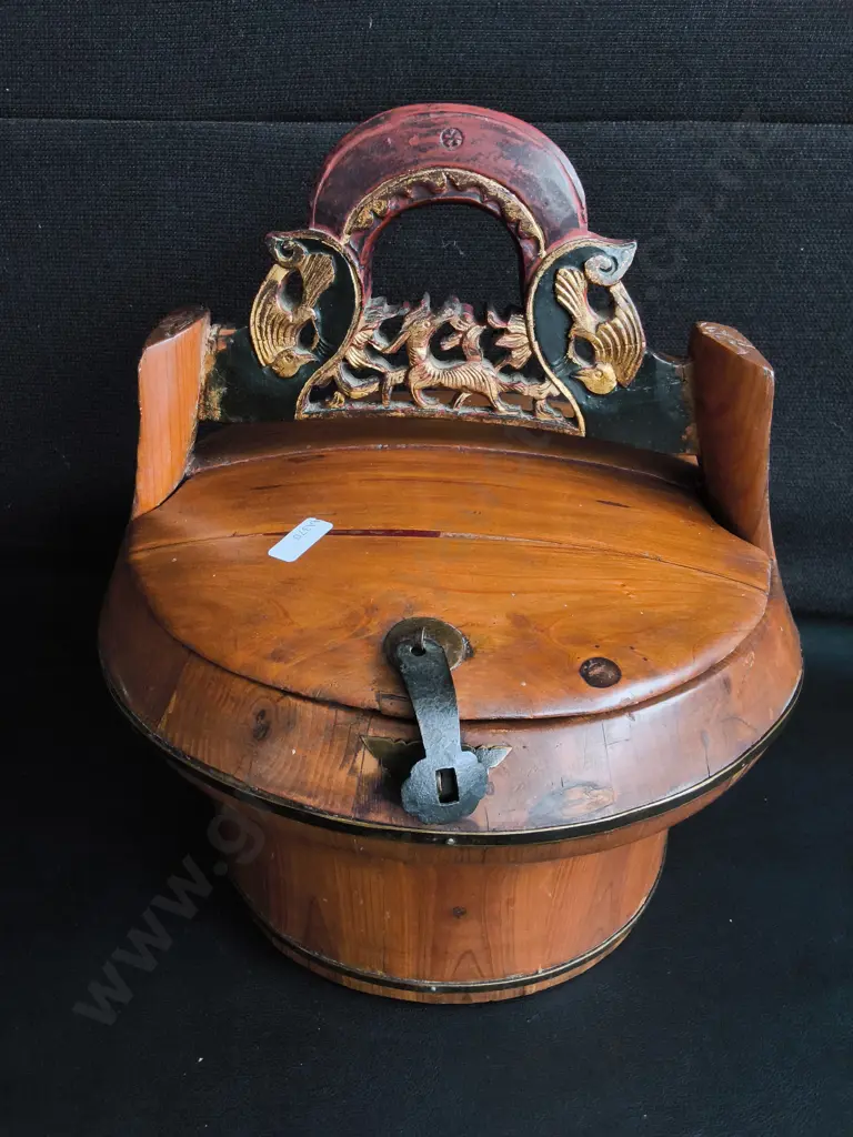 VINTAGE CHINESE WOODEN WEDDING BASKET, H 33 CM Image 1++