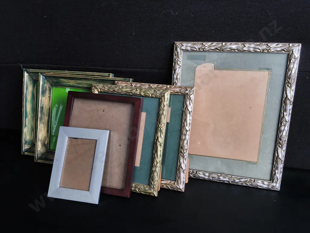 MIX OF VINTAGE PHOTO FRAMES, TALLEST H 40 CM Image 1++