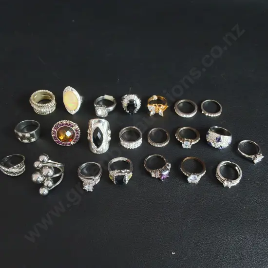 MIX OF RINGS