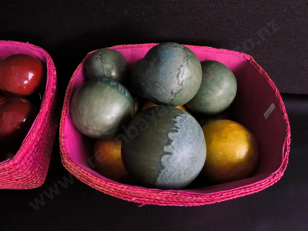 2 BASKETS OF DECORATIVE BALLS Image 1++