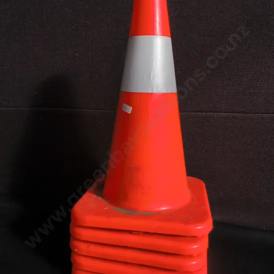 5 FLUORESCENT PVC TRAFFIC SAFETY CONES, H 44 CM