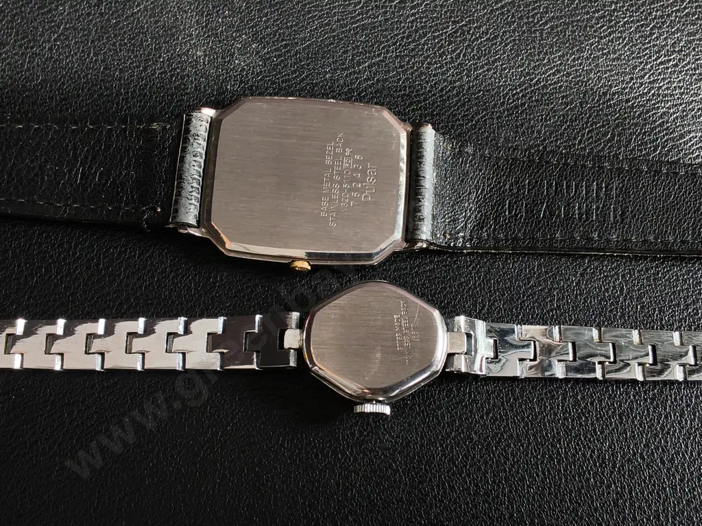 4 VINTAGE WATCHES Image 1++