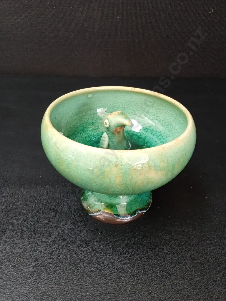 VINTAGE GREEN-GLAZED CERAMIC PEDESTAL BOWL H9CM Image 1++