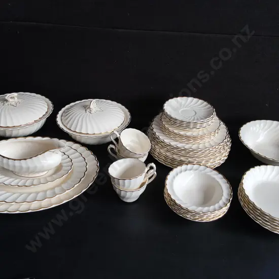 VINTAGE MYOTT STAFFORDSHIRE "OLDE CHELSEA" 46 PIECE DINNERWARE SET, MADE IN ENGLAND