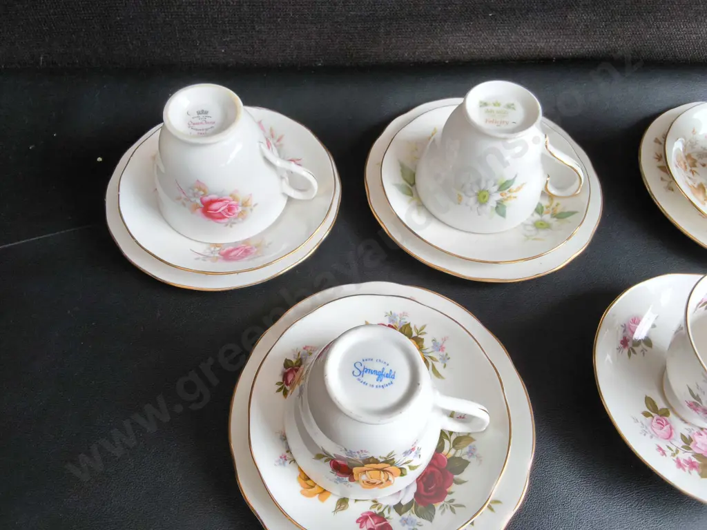 5 VINTAGE TEA CUP AND SAUCERS SETS Image 1++