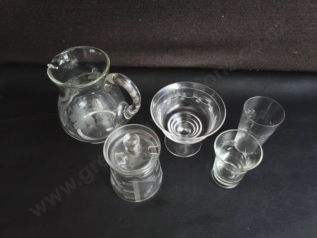 VINTAGE CLEAR ETCHED GLASSWARE, PITCHER, LIDDED JAR, SHERBET DISH, TUMBLERS,TALLEST H 13.5 CM Image 1++