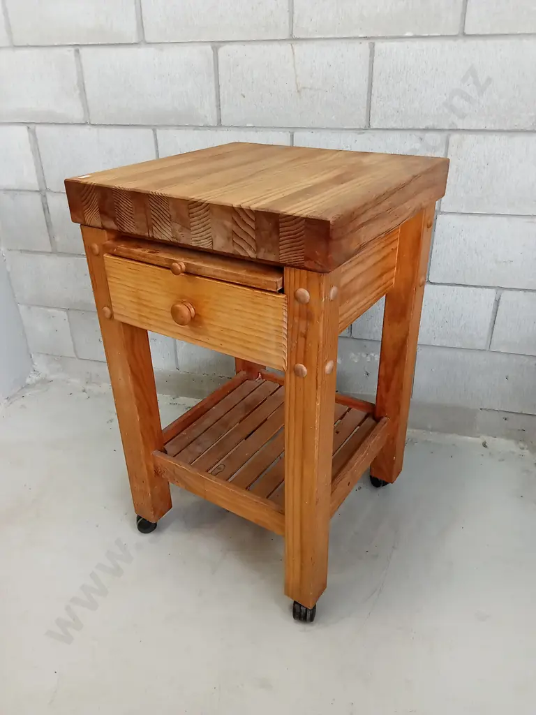 BUTCHER'S BLOCK WITH DRAWER AND CHOPPING BOARD, H 89CM X W 55CM X D 55CM Image 1++