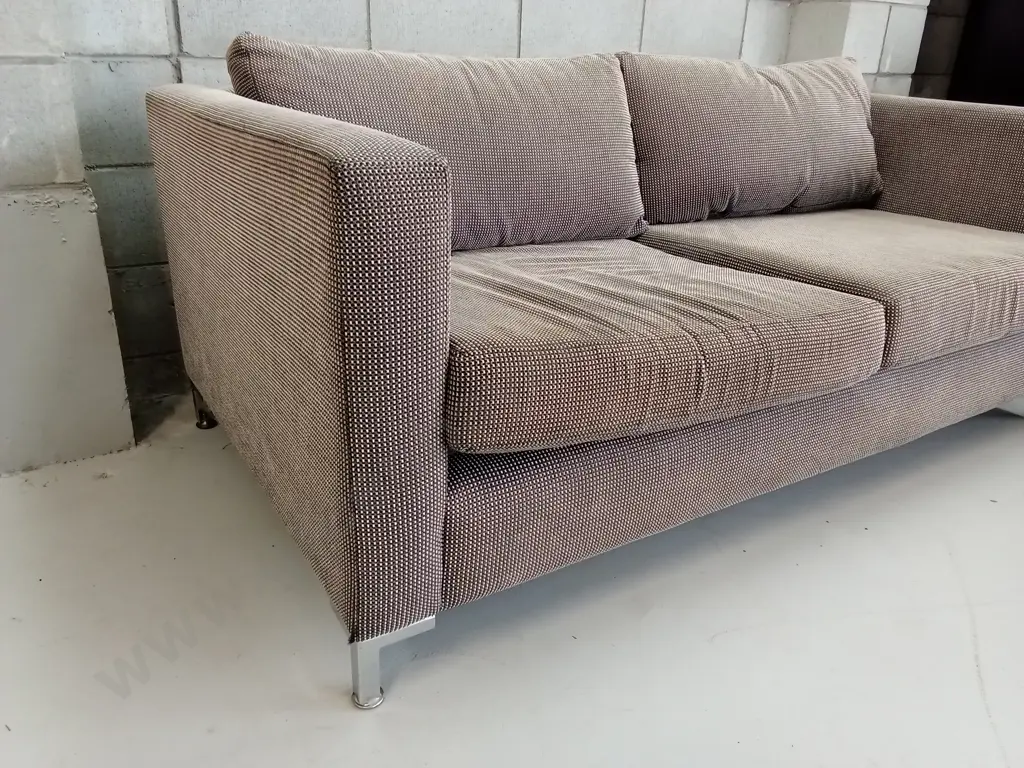 TWO-SEATER SOFA, H 66CM X W 74CM X D 94CM Image 1++