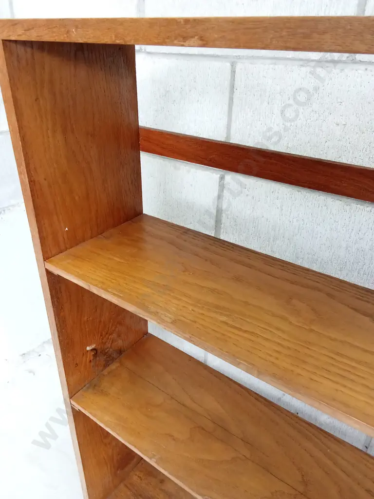 VINTAGE OPEN-TIER WOODEN BOOKSHELF, H 95CM X W 90CM X D 20CM Image 1++