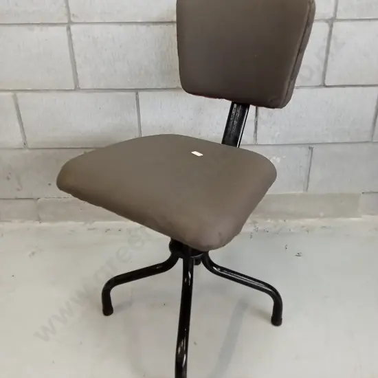 VINTAGE SWIVEL DESK CHAIR, 83CM TALL