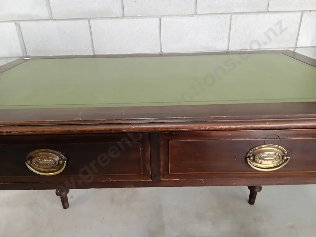 VINTAGE WOODEN WRITING TABLE WITH GREEN LEATHER TOP, H 79CM X W 117CM X D 69CM Image 1++
