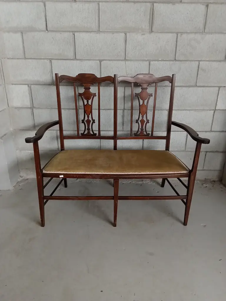VINTAGE CHIPPENDALE STYLE MAHOGANY TWO-SEATER BENCH SETTEE, H 102CM X W 115CM X 55CM Image 1++