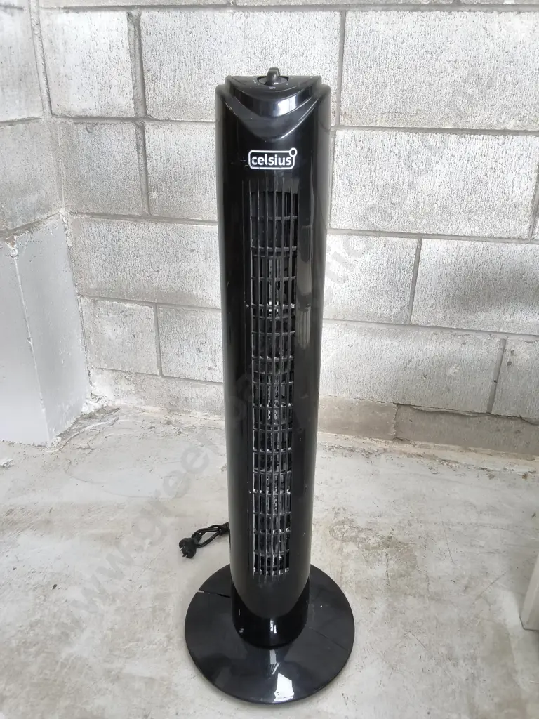 CELSIUS STANDING TOWER FAN, WORKING Image 1++