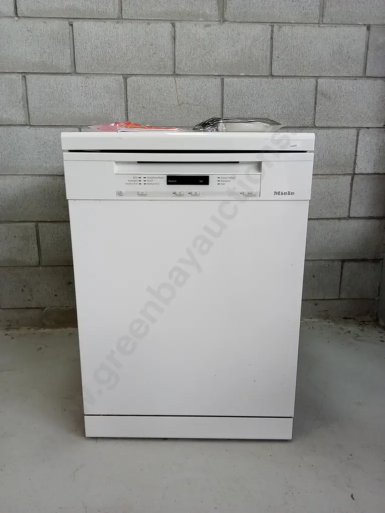 MIELE DISHWASHER (G 6620 SC), H 85CM X W 60CM X D 60CM Image 1++