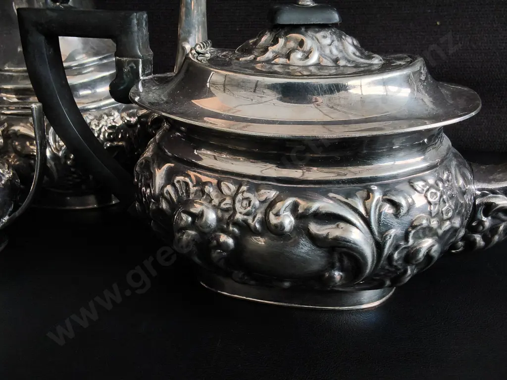 VINTAGE MAYELL EPNS SILVER PLATED 4 PIECE TEA AND COFFEE SERVICE SET, MADE IN ENGLAND, TALLEST H 24 CM Image 1++