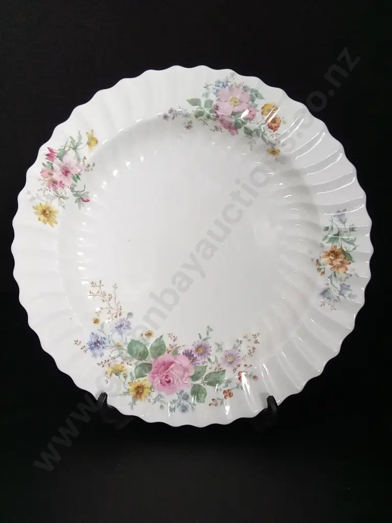 VINTAGE ROYAL DOULTON ARCADIA FINE BONE CHINA PLATE DIA 36CM Image 1++
