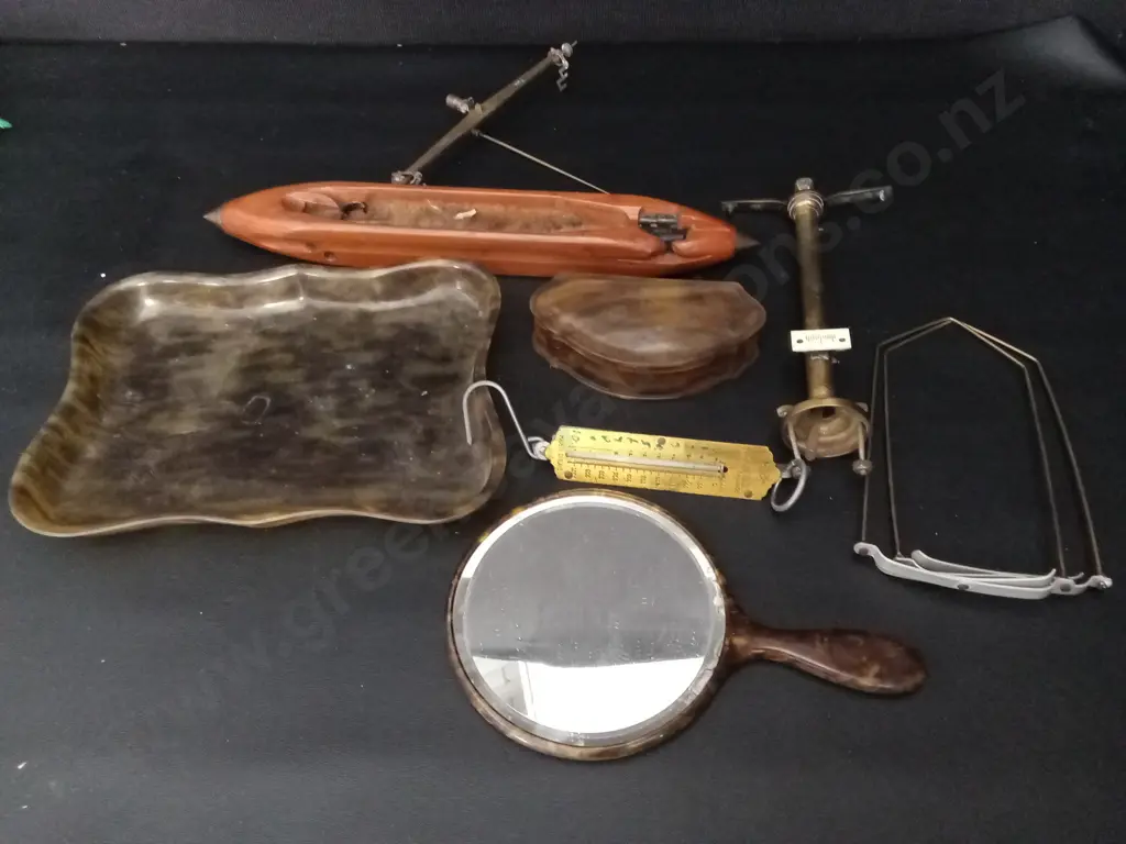 MIX OF MISCELLANEOUS ITEMS LONGEST L36CM Image 1++