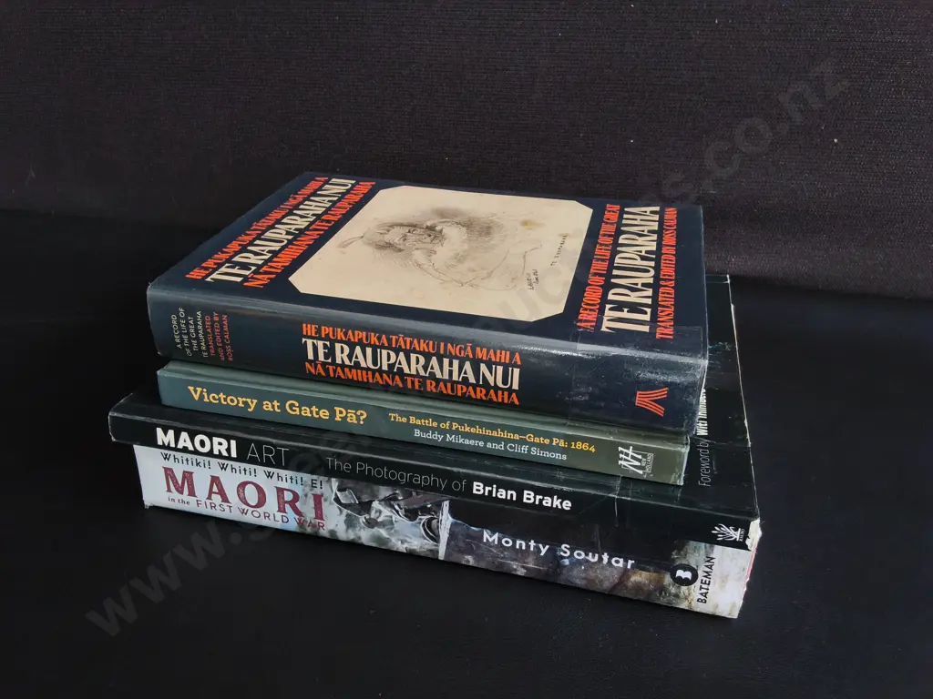 4 BOOKS ON NZ AND MĀORI HISTORY Image 1++