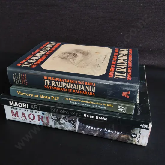 4 BOOKS ON NZ AND MĀORI HISTORY