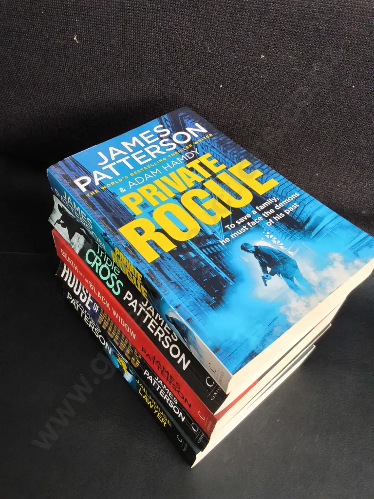 5 JAMES PATTERSON BOOKS Image 1++