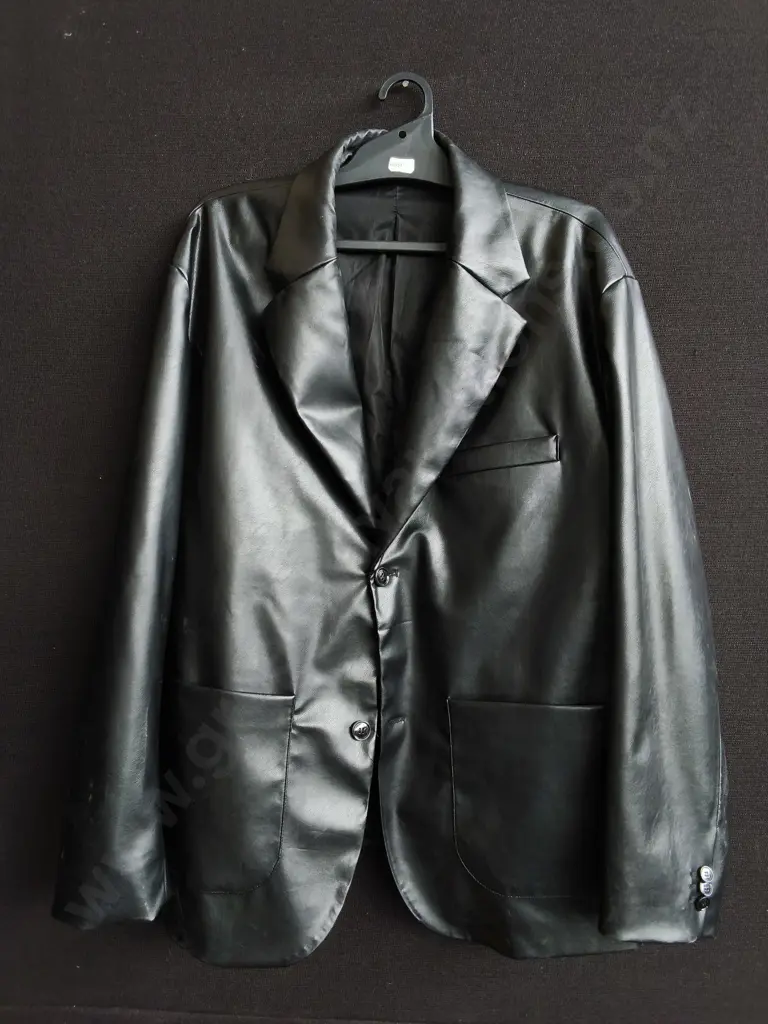 FAUX LEATHER BLAZER Image 1++