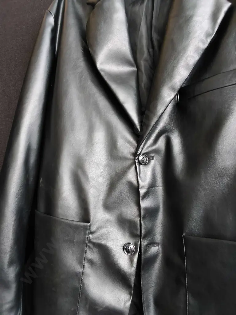 FAUX LEATHER BLAZER Image 1++