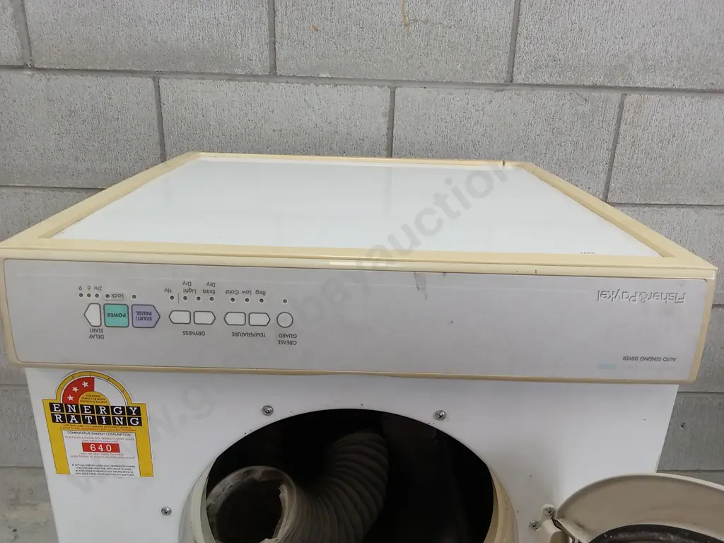 FISHER & PAYKEL MULTI-TEMP AUTO SENSING DRYER, H 80CM X W 57CM X D 57CM Image 1++
