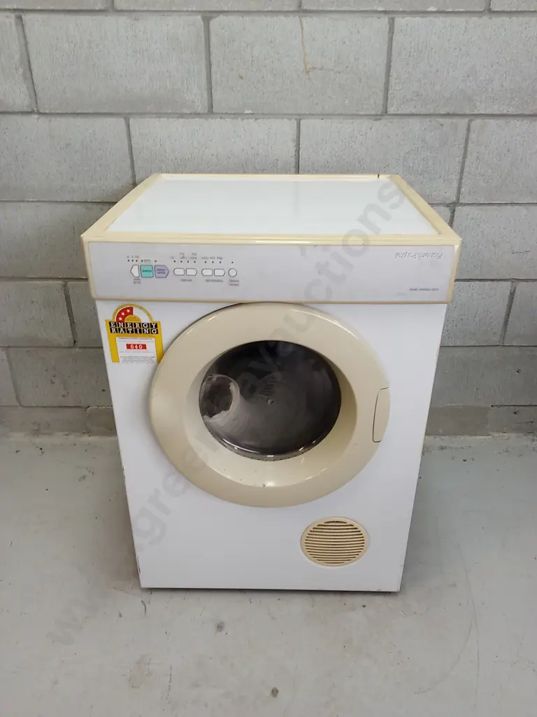 FISHER & PAYKEL MULTI-TEMP AUTO SENSING DRYER, H 80CM X W 57CM X D 57CM Image 1++