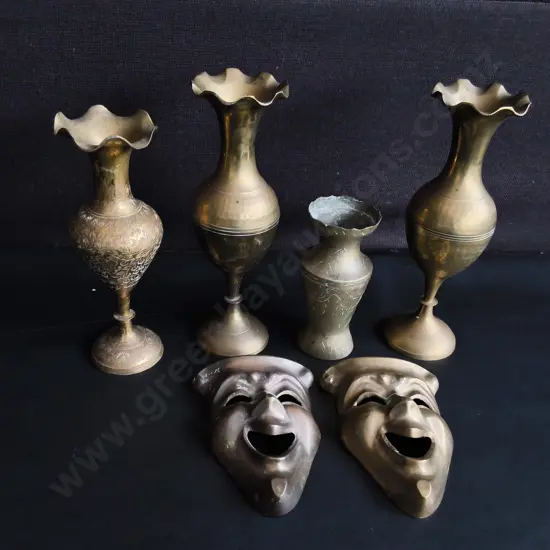ASSORTMENT OF VINTAGE BRASS DECOR ITEMS, TALLEST H 25 CM