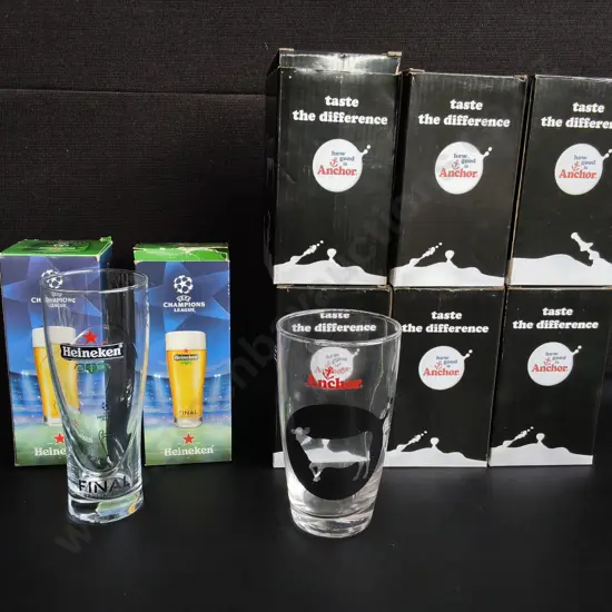 6 ANCHOR MILK GLASSES AND 2 HEINEKEN CHAMPIONS LEAGUE GLASSES, BOXED