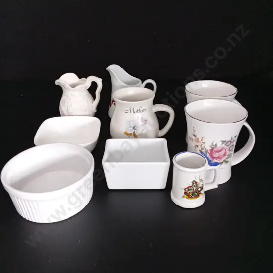 8 PIECES OF CROCKERY/ MUGS TALLEST H10.5CM