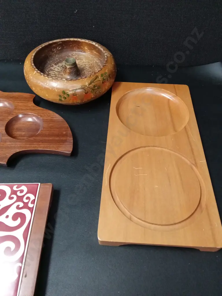 4 SERVING DISHES LONGEST L48CM Image 1++