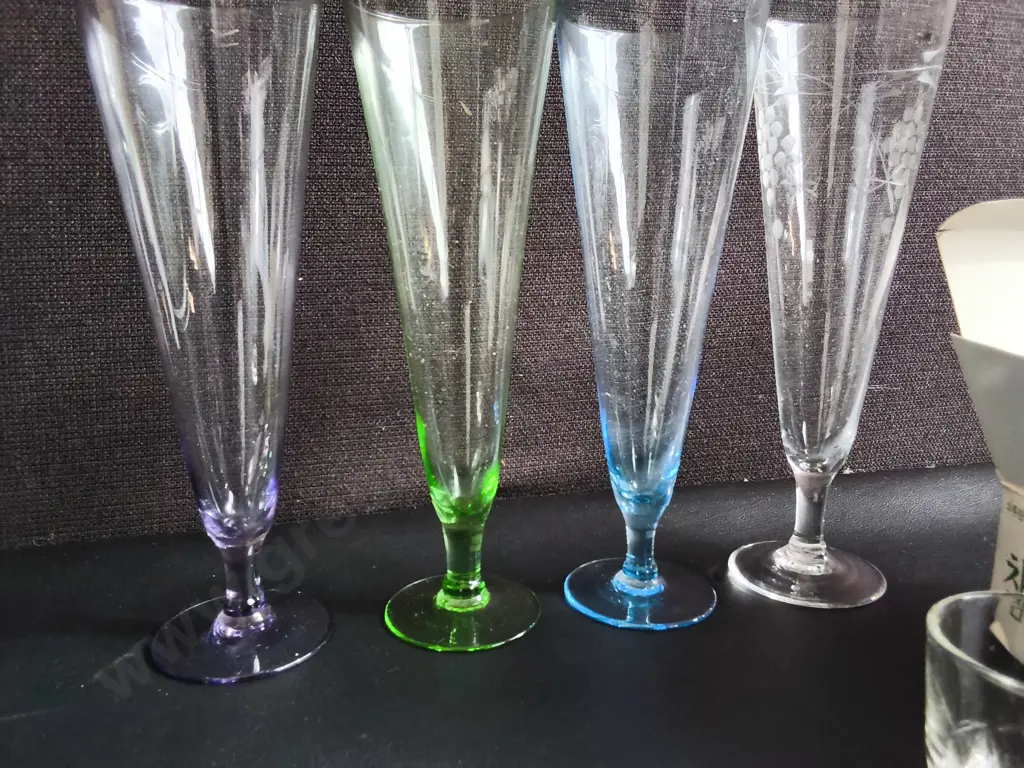 4 TALL GLASSES, AND BRAND NEW SET OF 6 SHOT GLASSES ,TALLEST H 23 CM Image 1++