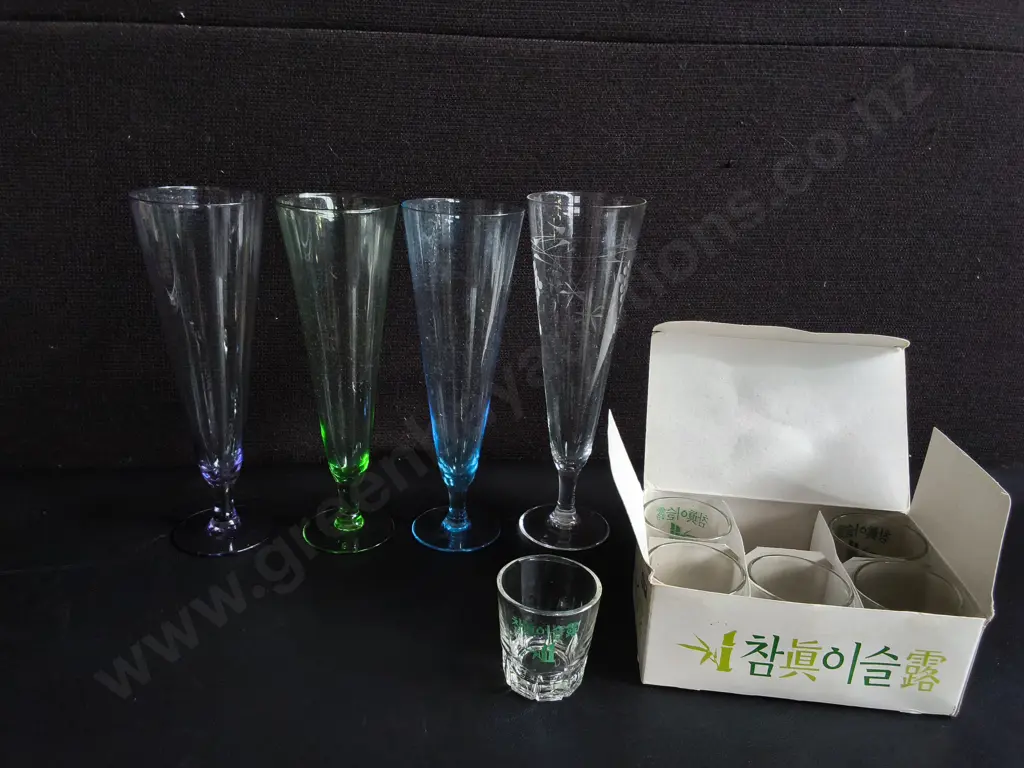 4 TALL GLASSES, AND BRAND NEW SET OF 6 SHOT GLASSES ,TALLEST H 23 CM Image 1++