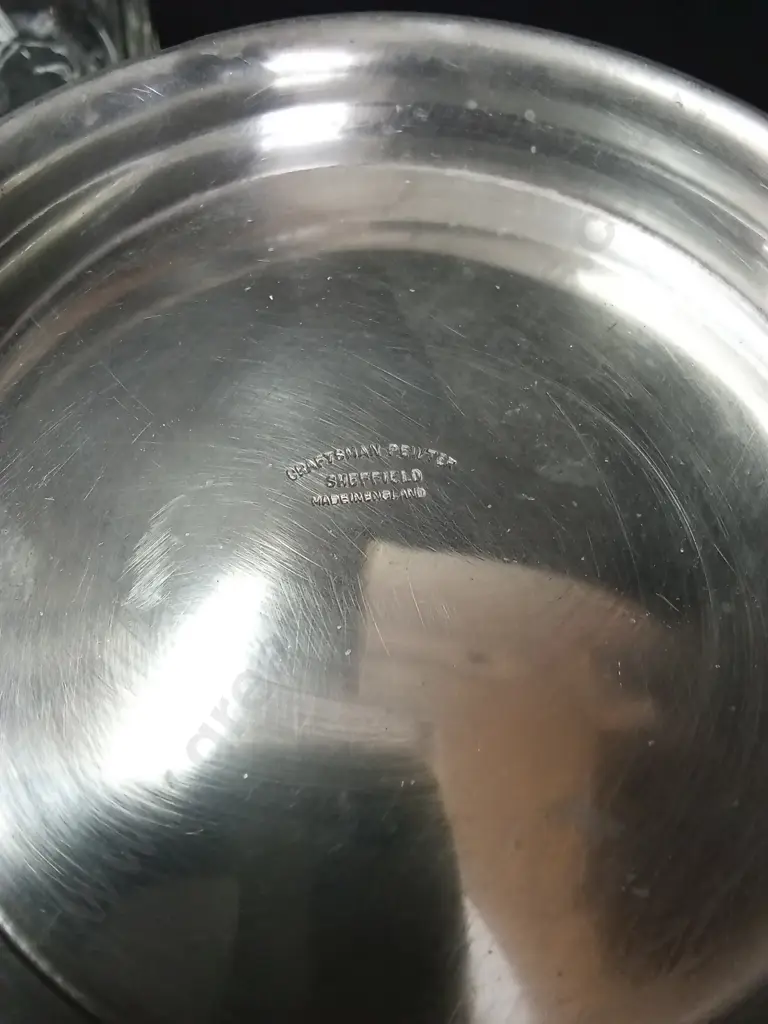 VINTAGE PEWTER CUP H12CM AND 2 GLASS JARS Image 1++