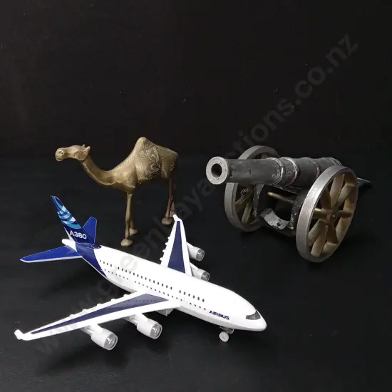 CANON, PLANE AND CAMEL TALLEST H14.5